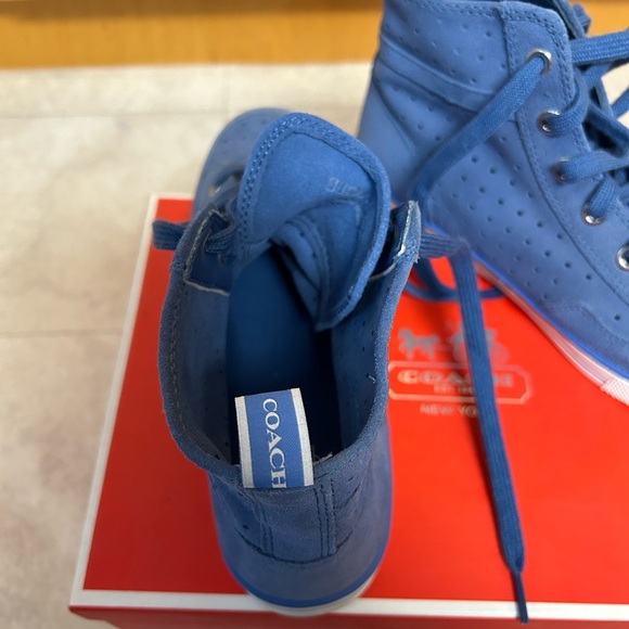 Coach suede high top sneakers. - Picture 3 of 4